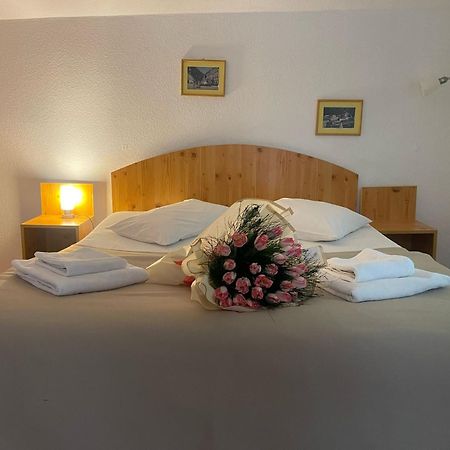 Pensiunea Casa Dimitrios-Băile Herculane Esterno foto
